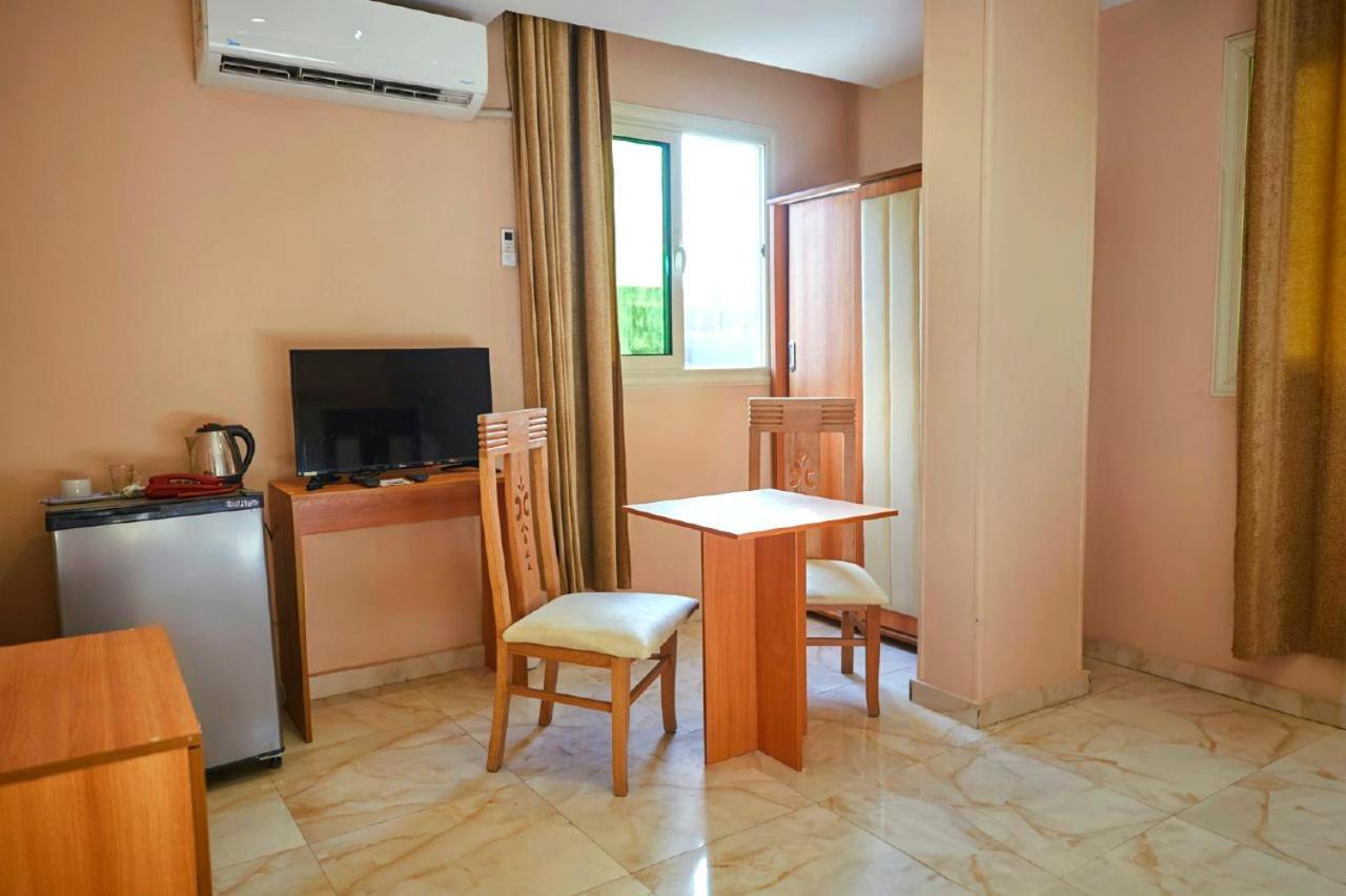 Grand Golden Pyramids View Hotel Kafret el-Gabal Buitenkant foto