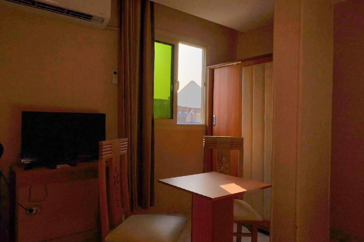 Grand Golden Pyramids View Hotel Kafret el-Gabal Buitenkant foto