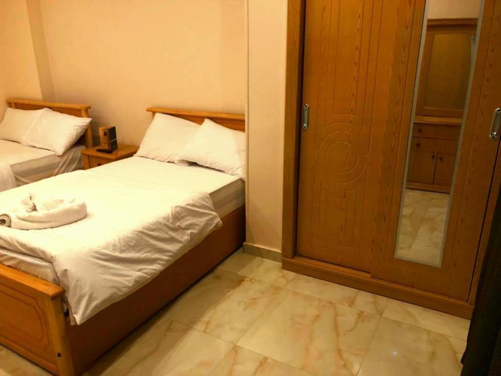 Grand Golden Pyramids View Hotel Kafret el-Gabal Buitenkant foto