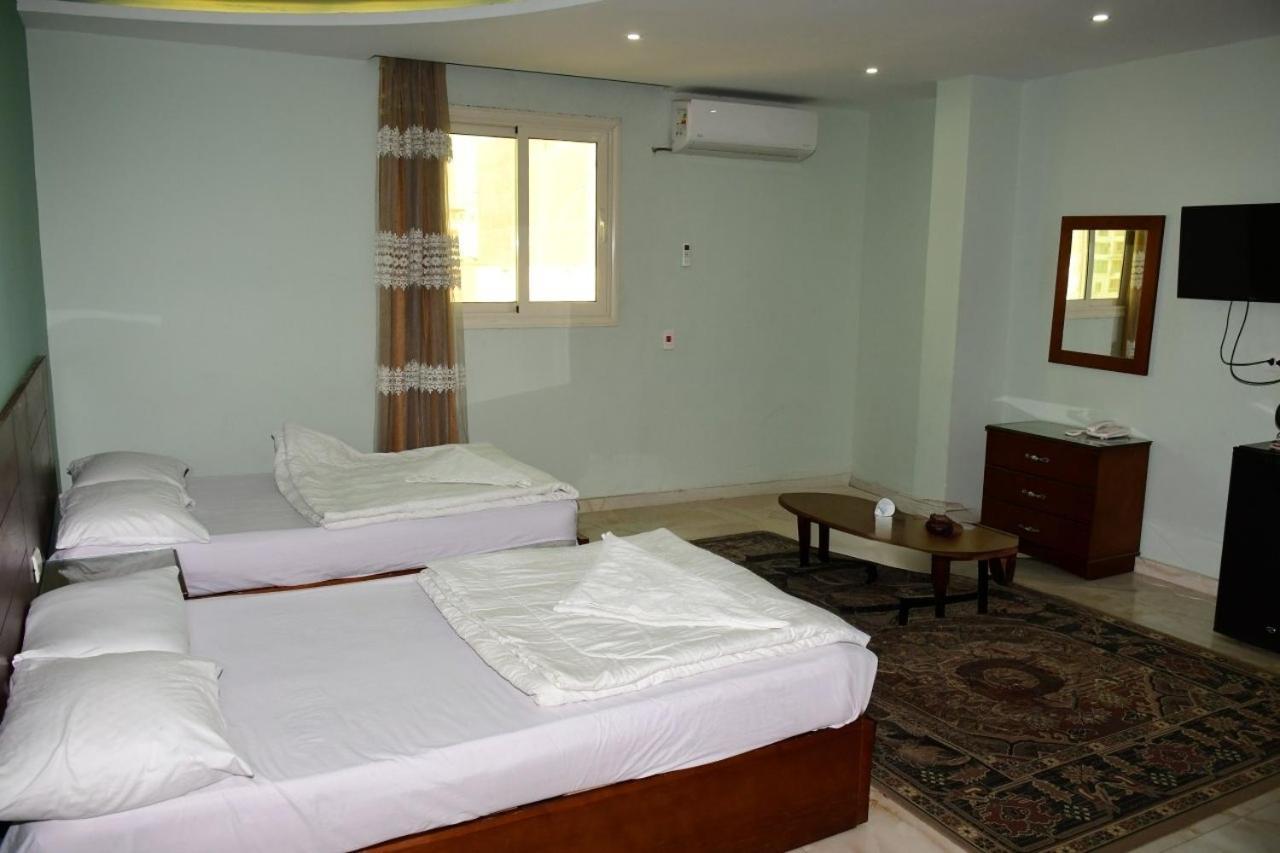 Grand Golden Pyramids View Hotel Kafret el-Gabal Buitenkant foto