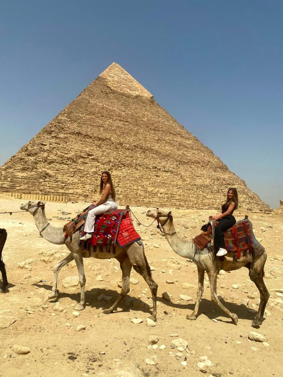Grand Golden Pyramids View Hotel Kafret el-Gabal Buitenkant foto
